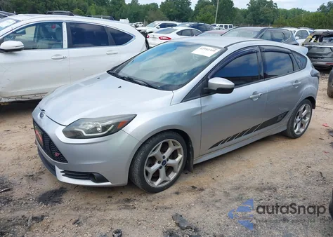 2014 Ford Focus St from USA, damaged, VIN 1FADP3L91EL457050